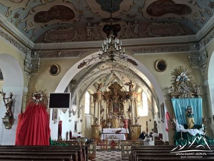 Wnętrze świątyni.