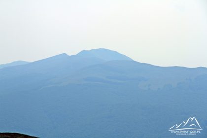 Połonina Caryńska - widok na Tarnicę (1346 m.n.p.m.)