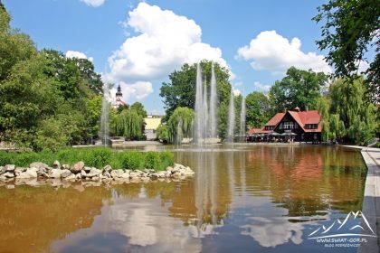 Opole - Staw Zamkowy oraz Domek Lodowy.