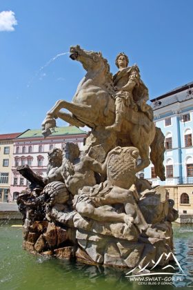 Fontanna Juliusza Cezara.