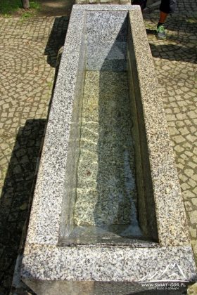 Urządzenia służące wodolecznictwa.