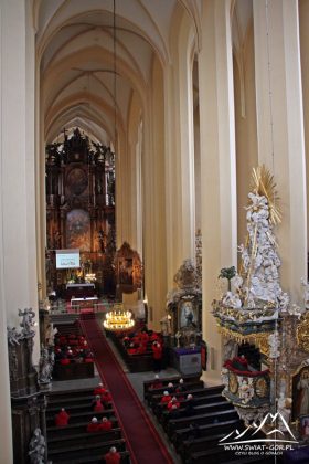 Wnętrze kościoła