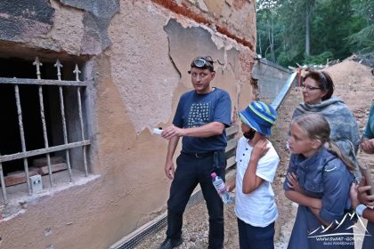 Nasłuchiwanie przy pomocy detektora.