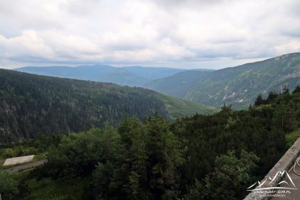 Widok ze schroniska.