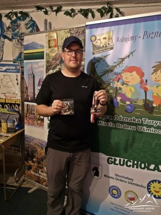 Medal za zdobycia szczytu=ó Przednia Kopa i Góra św. Anny.
