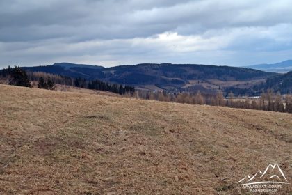Widok na Rudawy Janowickie.