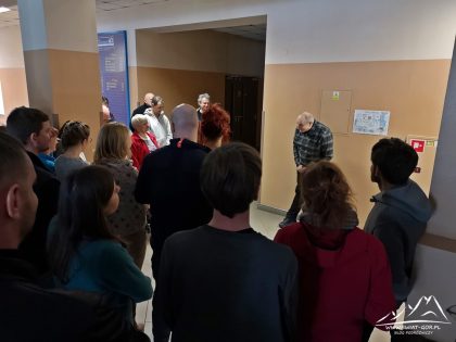Ćwiczenia ze sposobu przedstawiania się.