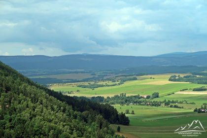 Widok na Karkonosze.