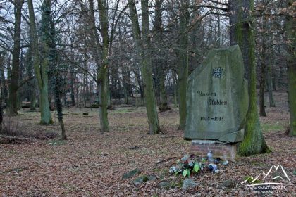 Pomnik poświęcony żołnierzom niemieckim poległym podczas I wojny światowej.
