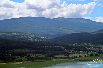 Grodna - widok w stronę Wielkiego Szyszaka i Śnieżnych Kotłów.