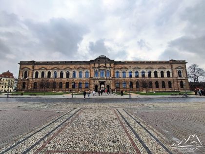 Drezno - Zwinger - Sempergalerie.