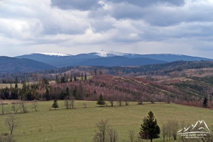 Widok na Vysoka Hole, Pradziada i Małego Dziada.
